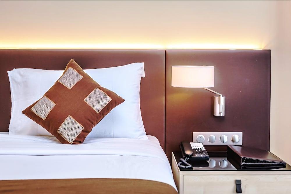 Azalai Hotel Абиджан Екстериор снимка